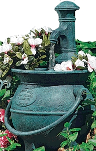 (image for) Fountain Cottage Cauldron